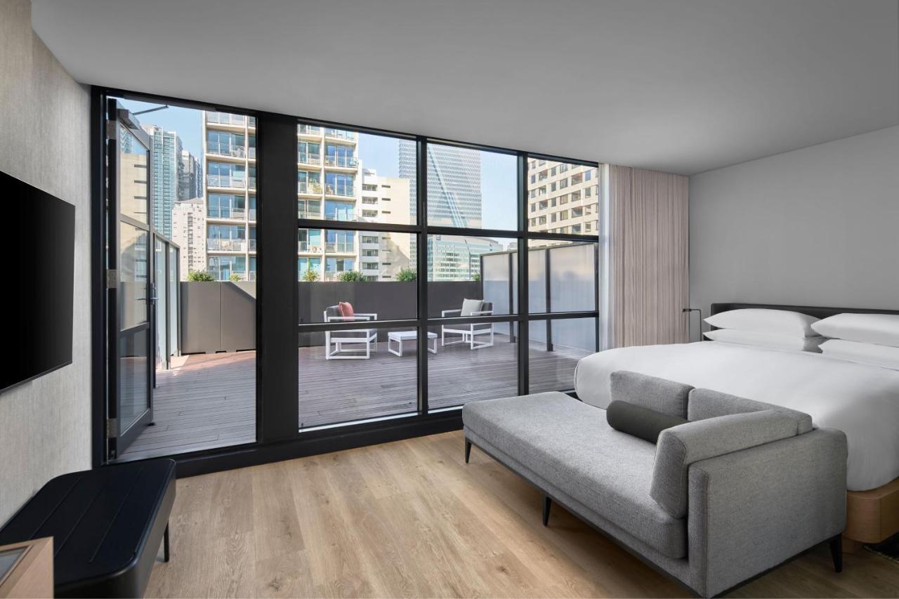 Hotel Courtyard By Marriott Melbourne Flagstaff Gardens Exterior foto